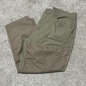 Men’s khaki Columbia PHG pants. 
Size 46x30
